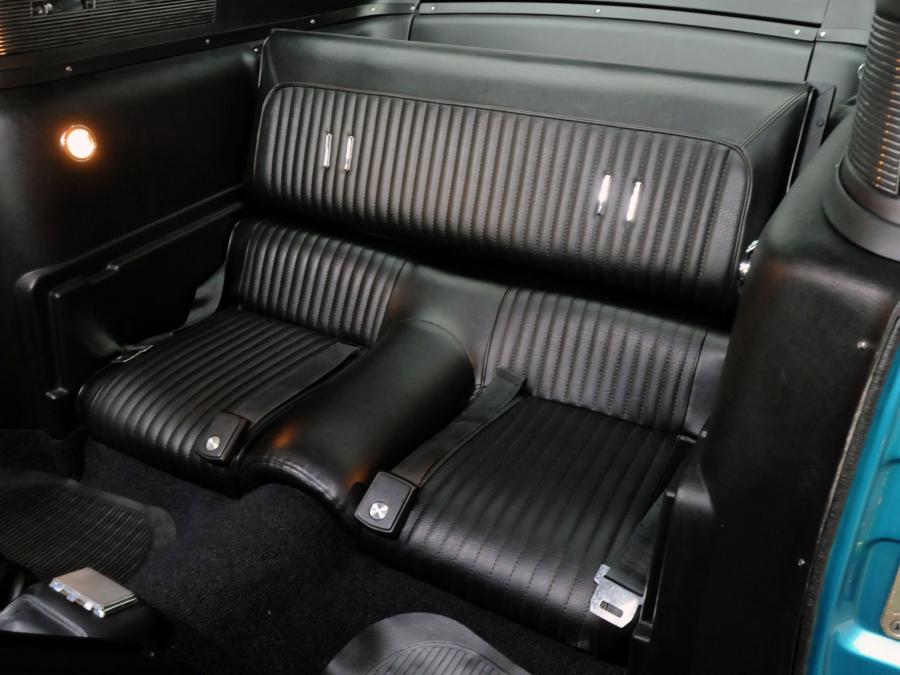 Интерьер Ford Mustang GT Fastback 1968 года  (фото 2 из 20)